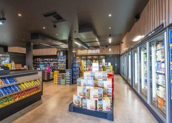 eaton_tavern_bottle_shop_025